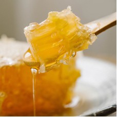 YOUTH SPACE Honey Fresh Honeycomb Honeycomb Boxed Mountain Flower Honeycomb 2kg