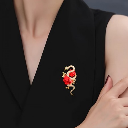 Jellycity Brooches for clothing Snake and Rose Brooch Pin for Women, Sexy Alloy Body with Rhinestone Inlay, Plated Fashion Accessory for Daily Wear, All-Season Versatile Jewelry