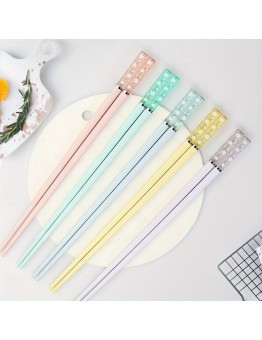 Petrain Chopsticks 5 Pairs of Cherry Blossom Chopsticks Glass Fiber Chopsticks Reusable Chopsticks Dishwasher Cleanable Chopsticks Suitable for Home Restaurants Travel Outdoor Parties Christmas Valentine's Day Gifts Colorful